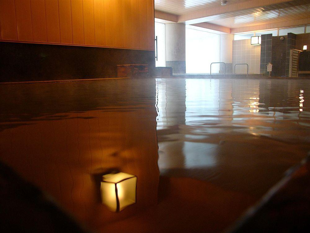 Hotel Park Hills Kamifurano Exteriör bild