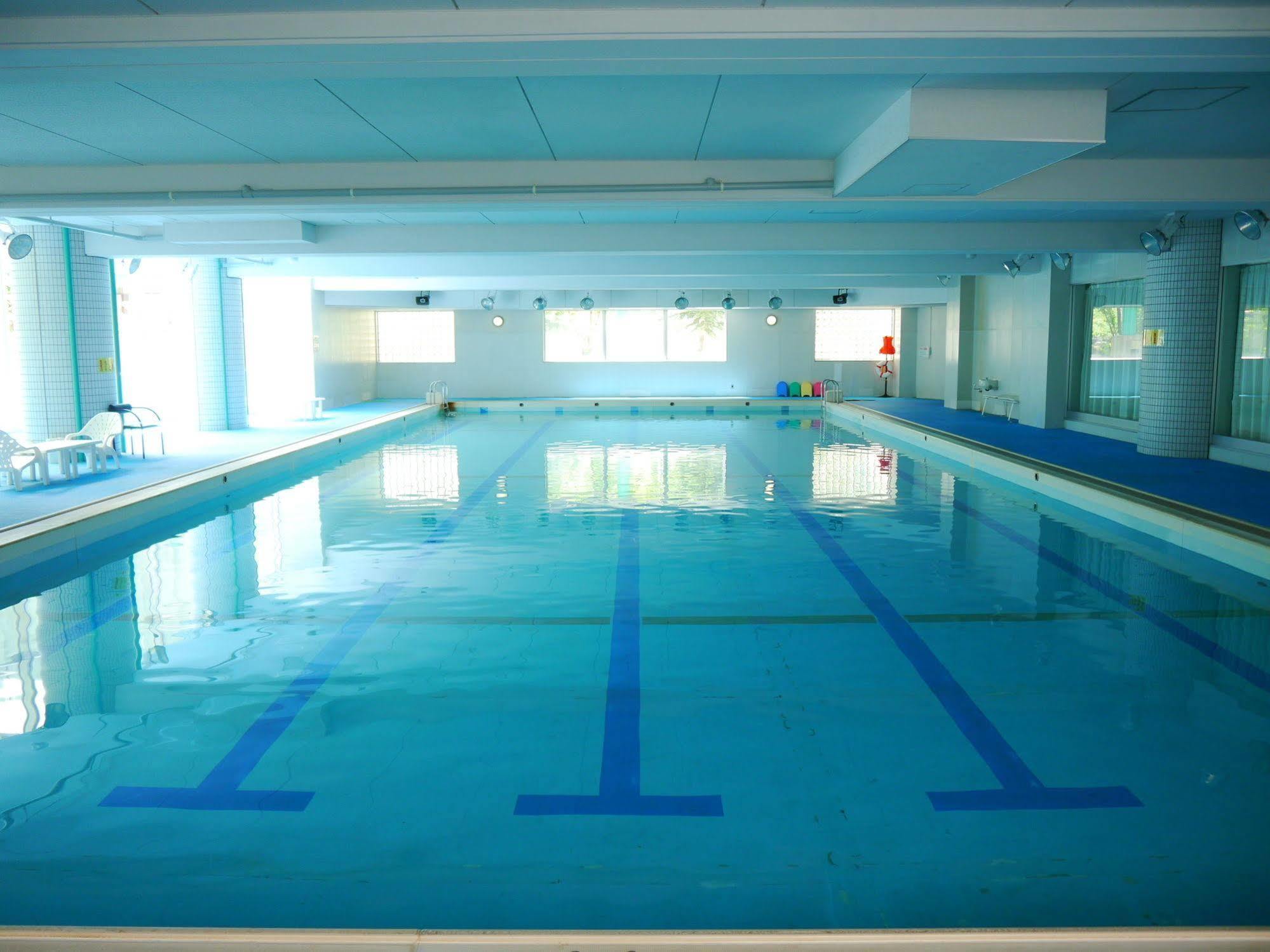 Hotel Park Hills Kamifurano Exteriör bild